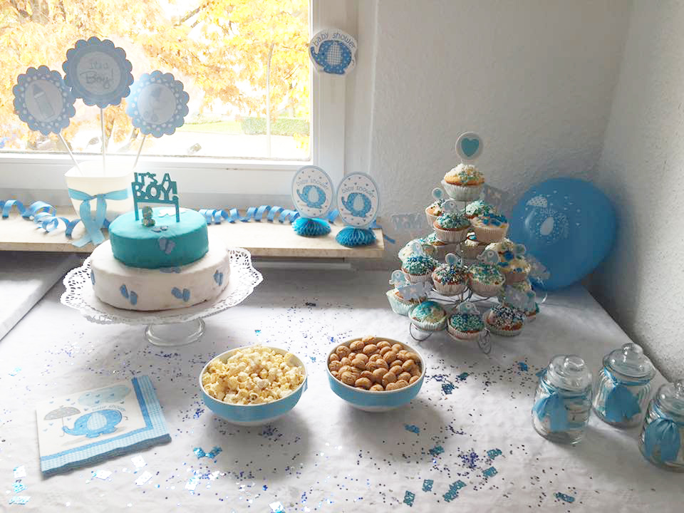 Blauer Babyfanten-Babyparty Sweet Table