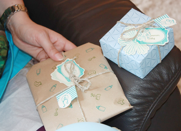 Kreativ verpackte Babyparty-Geschenke für Olivia