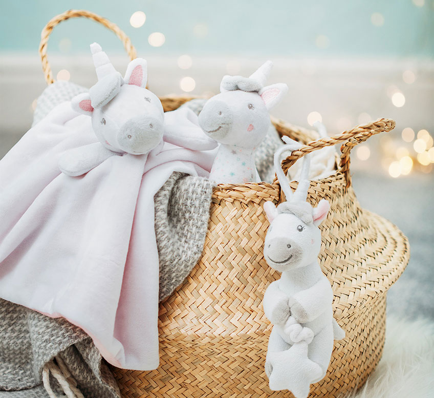 Schön und kuschelig für Baby(zimmer) - Schmusetücher, Stofftiere & Babyrasseln aus Stoff