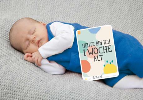 Mit den Baby-Meilensteinkarten hast du immer schnell die richtige Momentbeschreibung parat